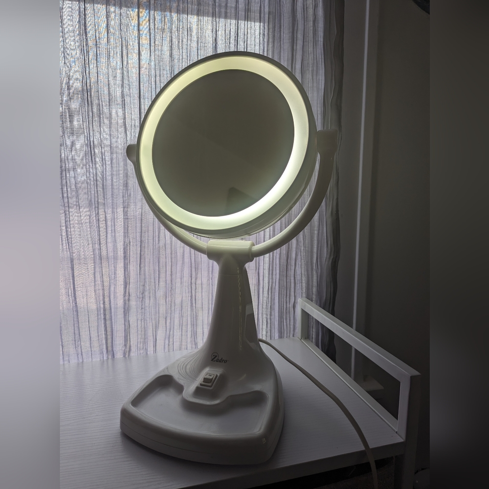 Zadro 11" Fluorescent Lighted Makeup Mirror